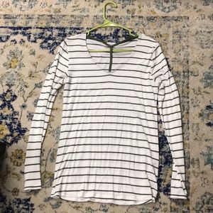 Long sleeve striped shirt